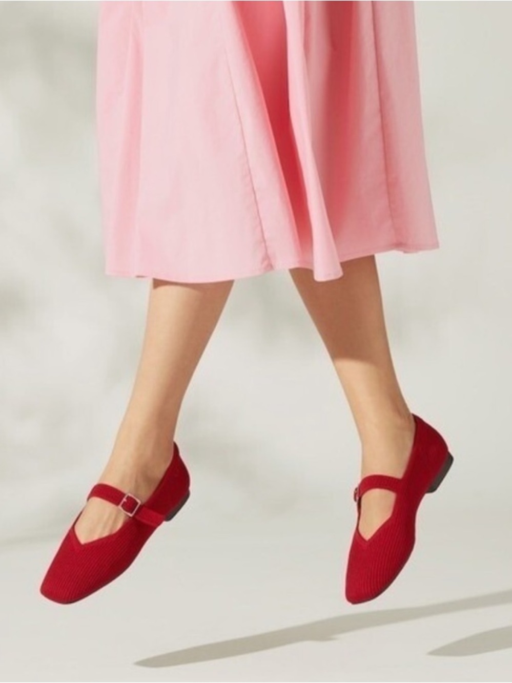 VIVAIA Square-Toe Margot Mary Jane Flats Women, Ruby Red size 36.5